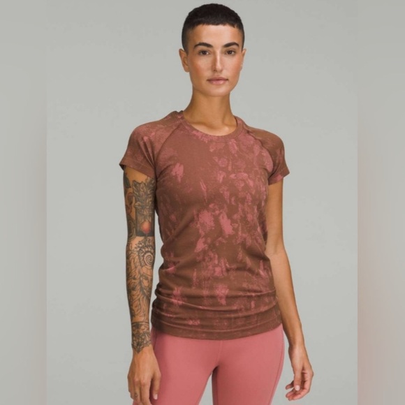 lululemon athletica Tops - lululemon Swiftly Tech 2.0 sz 4 Shadow Bloom Roasted Brown Brier Rose